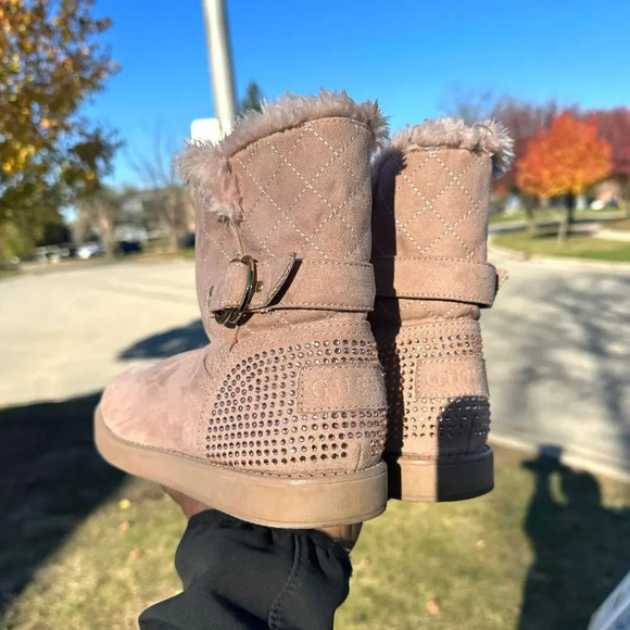 Guess Women's Quilted Suede Brown Faux Fur Lined Rhinestone Comfort Boots Size 7 - Picture 9 of 10